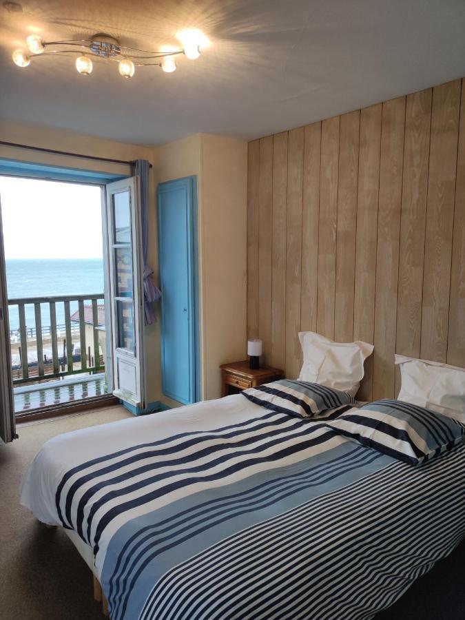 Bed and Breakfast Les Galets Bleus Етрета Екстер'єр фото